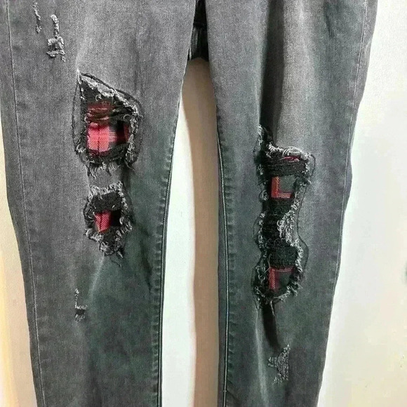 Judy Blue Jeans 11/30 Skinny Fit Buffalo Patch Distressed - Picture 2 of 10